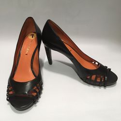 Via Spiga leather heels/pumps- Black, size 7