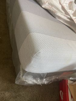 Twin Mattress And Box springs