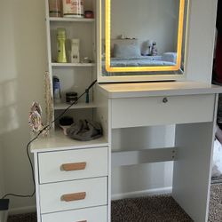Brand New Makeup Vanity – Assembled + Lights!