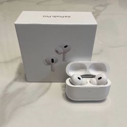 Apple AirPods Pro 2nd Generation With Magsafe Wireless Charging Case MQD83AM/A