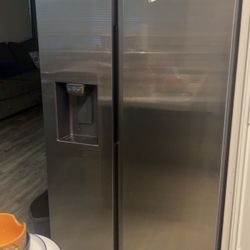 Fridge And Washer N Dryer 