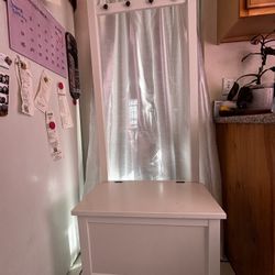 Entry Storage Bench