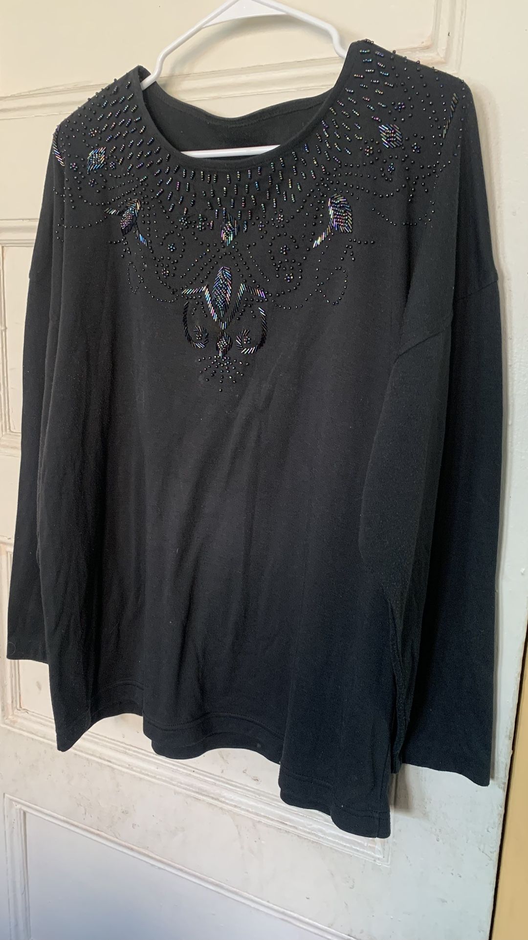 Elegant women Long Sleeve Hand Embroidery Black Beads
