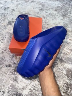 Nike Mind Women's Old Royal size 10w