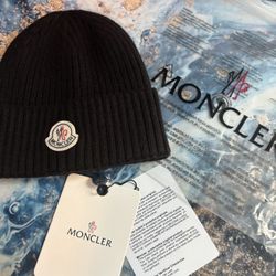 Moncler Black Beanie 