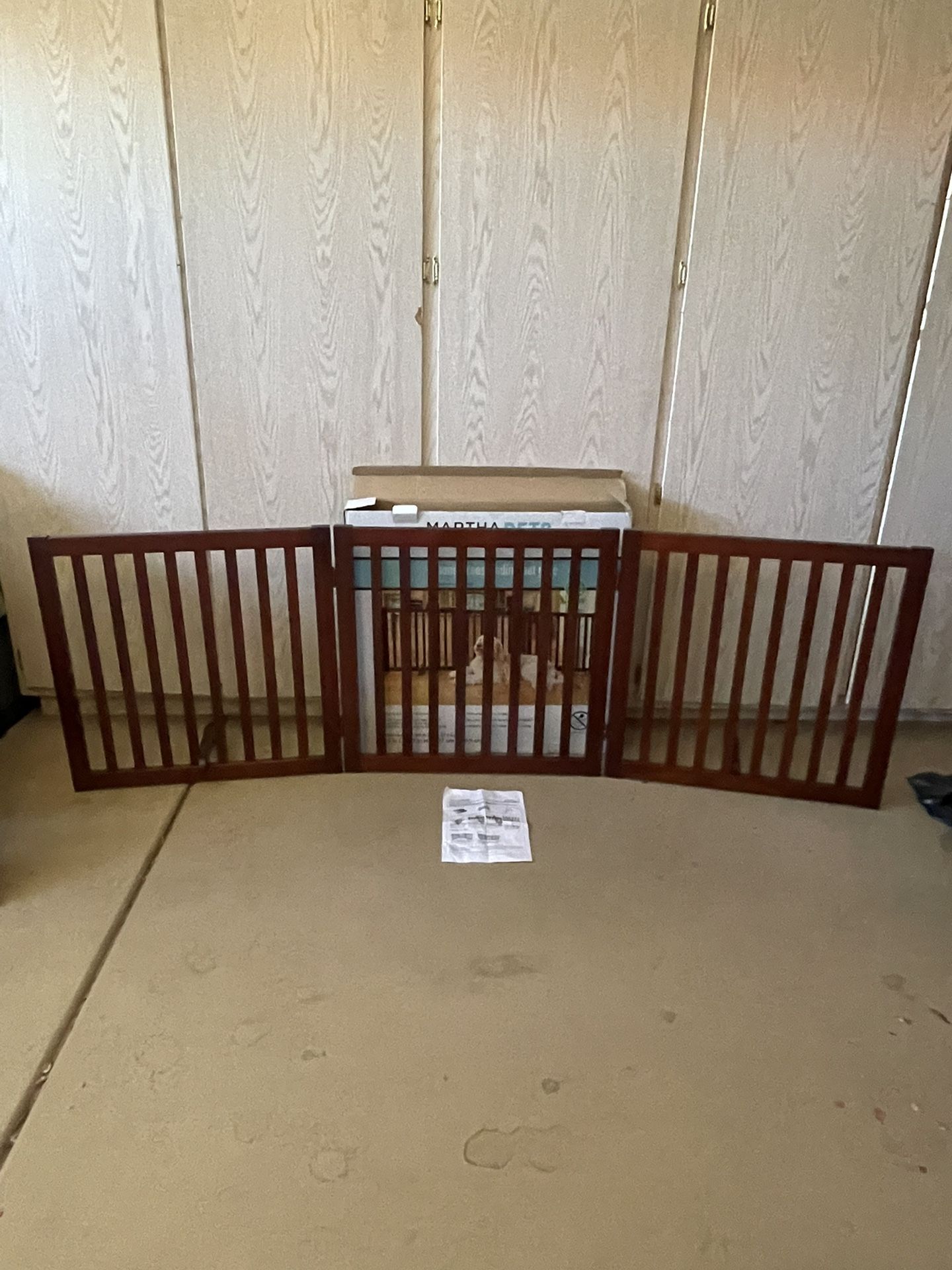 Pet Gate - Martha Stewart Pets.