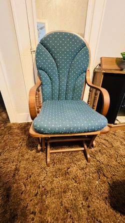 Wood Glider Baby Rocker With Leg Rest Swing