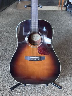 Guild DS-240 Acoustic Guitar Sunburst