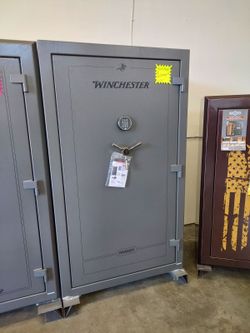 HUGE Gun Safe - Package Deal