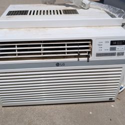 Large Room Window AC Unit 8000btu