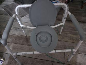 Guardian Bariatric commode