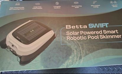 Betta Swift Solar Powered Robotic Pool Skimmer
