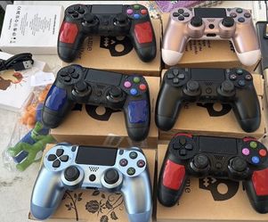 PS4 Controlles 