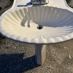 Pedestal Shell  Bathroom Sink  Faucet Included Great Deal