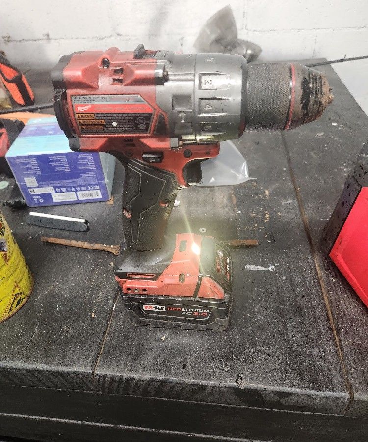 Milwaukee Hammer Drill