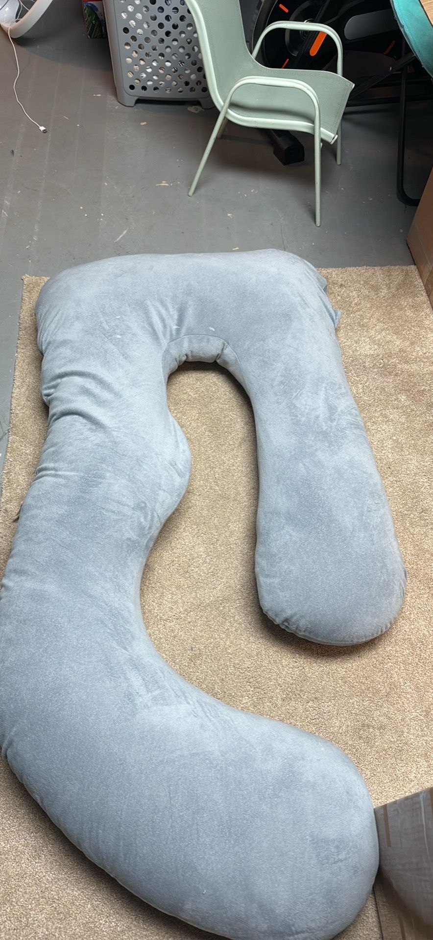 Pregnancy Pillow