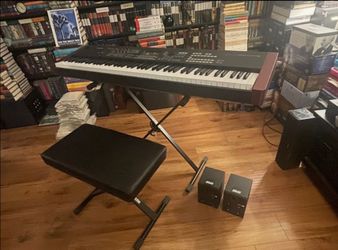YAMAHA MoxF8 88 keys