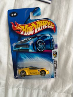 2004 Hot Wheels First Editions Lotus Sport Elise in yellow, numbered 36/100.