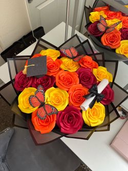 Grad bouquets 🎓