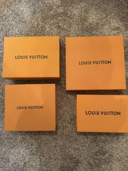 luxury Boxes And Shopping Bags- Various Sizes! 