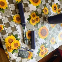 Starbucks Reusable Straws And Straw Cleaner 