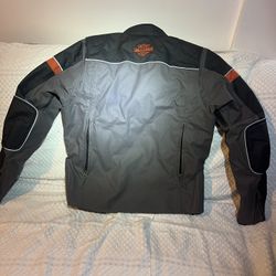 Harley Davidson.  Lg 