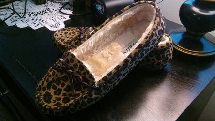 Leopard flats. 5 bux
