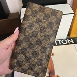 Louis Vuitton Bifold Wallet