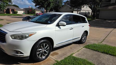 2013  infinity  JX35