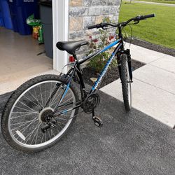 Used 26 inch on sale mountain bike