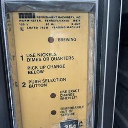 Coffee vending machine