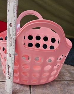 2x Kids baskets