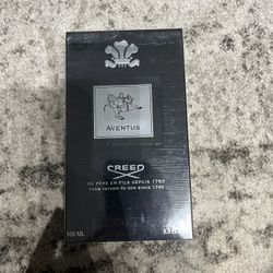 Creed Aventus 