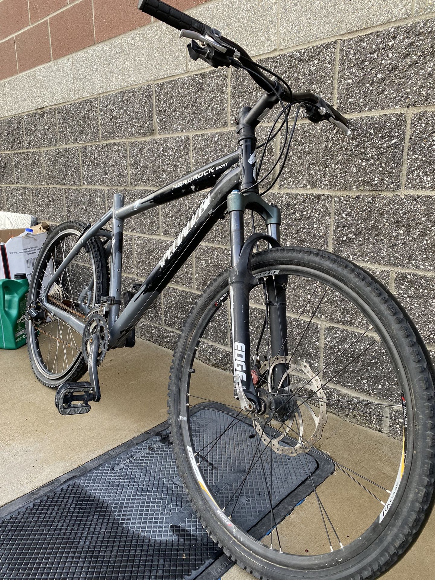 Specialized Hardrock Sport For Parts