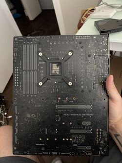 Asus ROG VIII Maximus Hero 