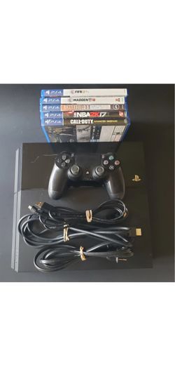 PS4 with lots of games excellent condition