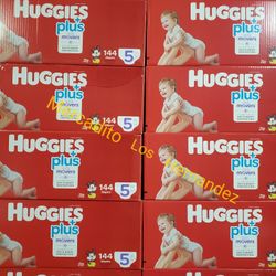 Huggies Little Movers Size 5 Diapers Nuevos en Caja / 144pcs Firm Price