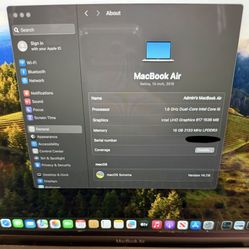 MACBOOK AIR