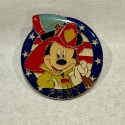 AUTHENTIC WDW DISNEY Trading Pin Mickey Mouse FDNY