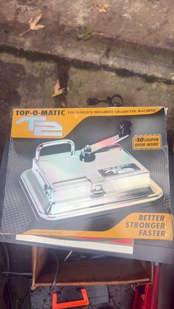 Cigarette poop rolling machine