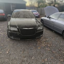 Chrysler 300s  2012 5.7 Hemi  7500