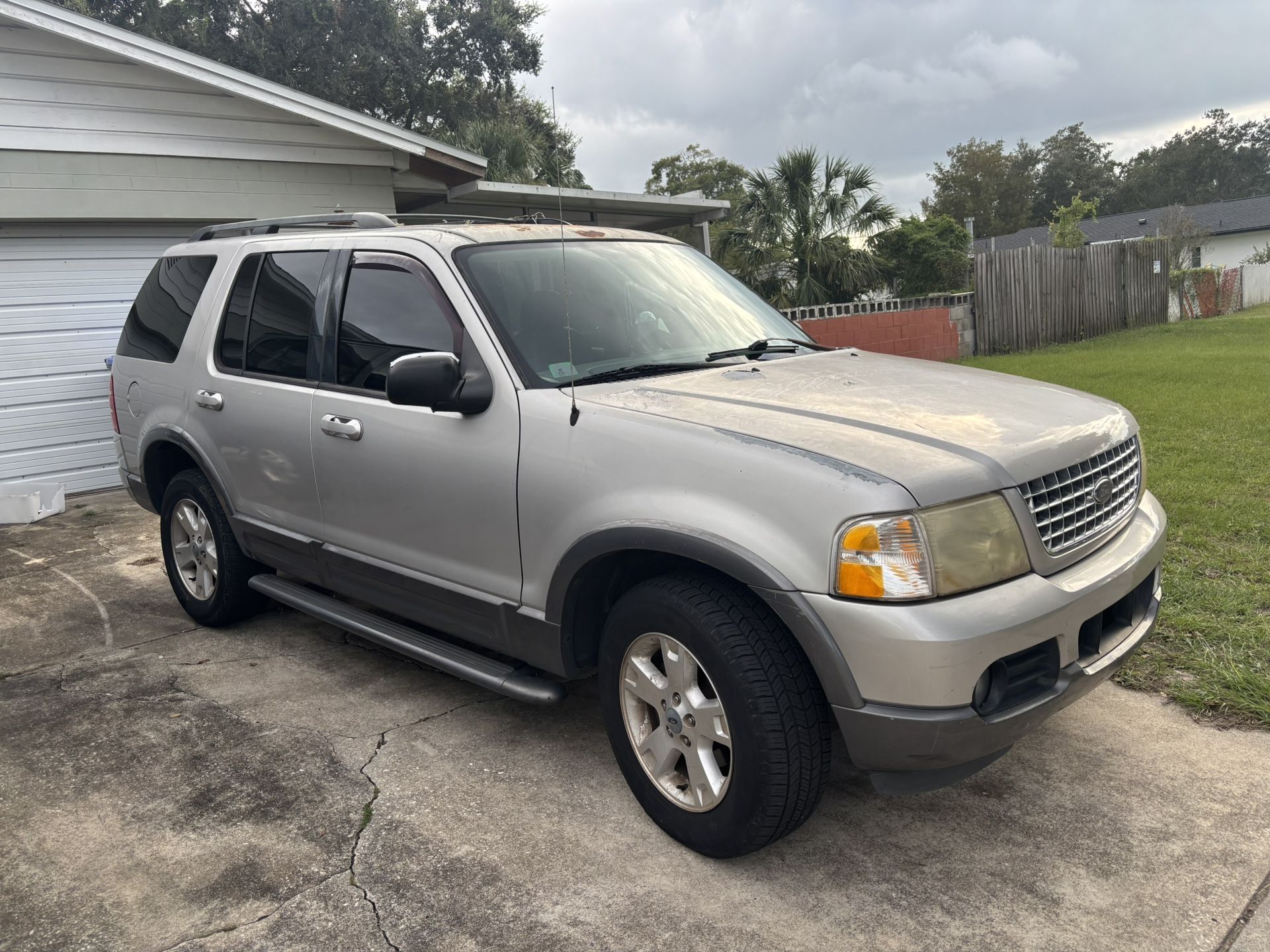 2003 Ford Explorer