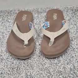 7.5 Women's sandals
