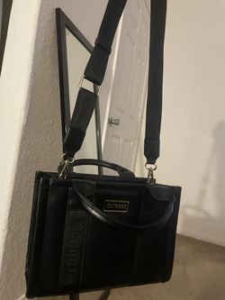 GUESS black purse