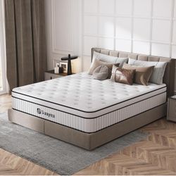 California King Size Mattress, New In Box , 14inch . Pickup In Port Saint Lucie 