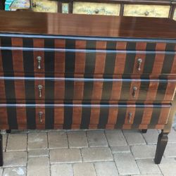  Wood Dresser 