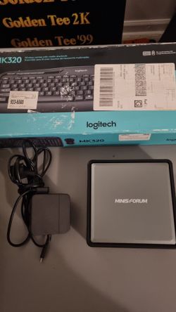 Minisforum Elitemini mini PC Ryzen 5 512gb SSD 16gb ram