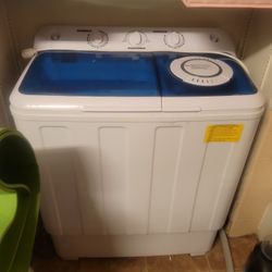 *** LARGER 26 POUND PORTABLE WASHING MACHINE ***