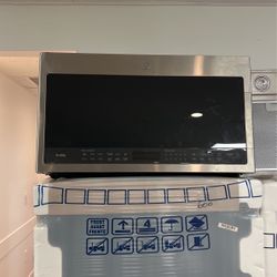 GE PROFILE MICROWAVE 30”
