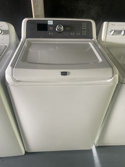 Maytag Washer/ 🔌Comes with 2 month warranty 📆LOCATED AT:📍📍 5200 E 10TH AVENUE TAMPA FL 33619PHONE 📲 813~473~0570
